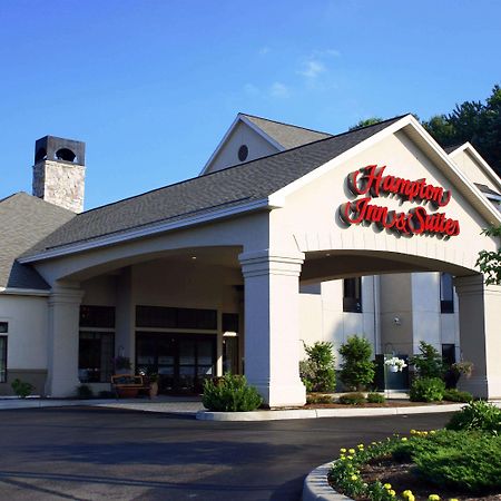 Hampton Inn & Suites Binghamton/Vestal Exterior photo